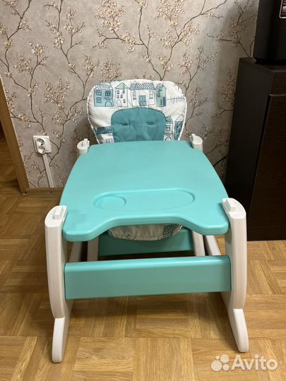 Детский стульчик для кормления