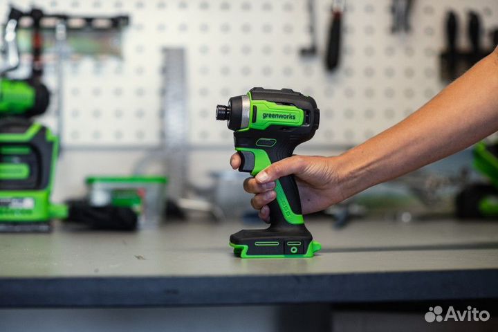 Гайковерт ударный Greenworks GD24IW200, 24v, 200 Н