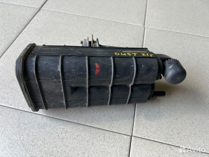 Абсорбер (фильтр угольный) Renault Duster пробег