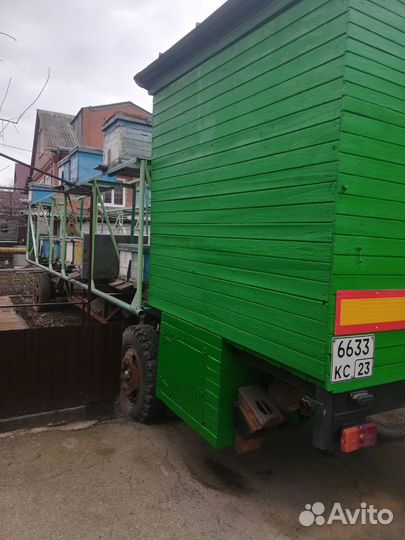 Прицеп пчеловодческий
