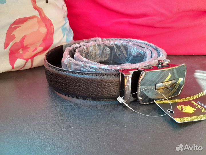 Мужской кожаный ремень