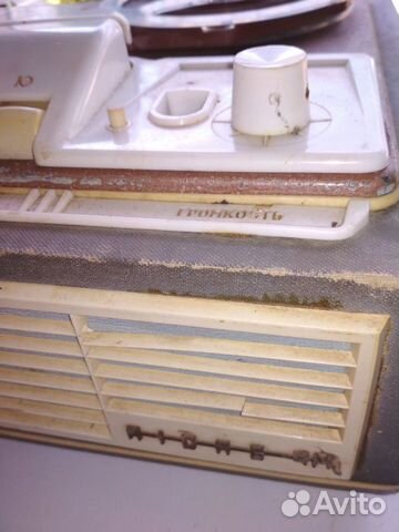 Рэтро магнитофон