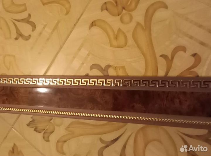 Гардина с карниизом