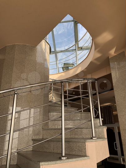 Свободного назначения, 701.8 м²