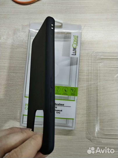 Силиконовый чехол чёрного цвета для realme 8pro