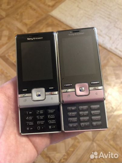 Sony Ericsson T715