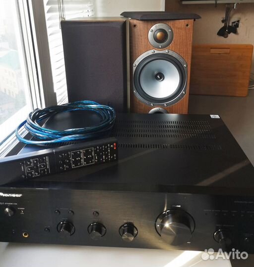 Комплект домашней Hi-Fi акустики