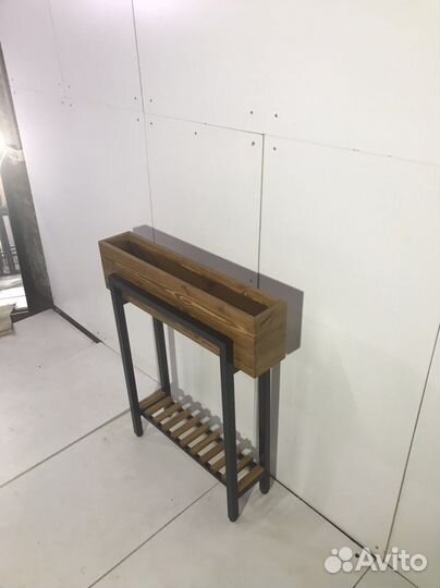 Консоль, подставка, кашпо для цветов