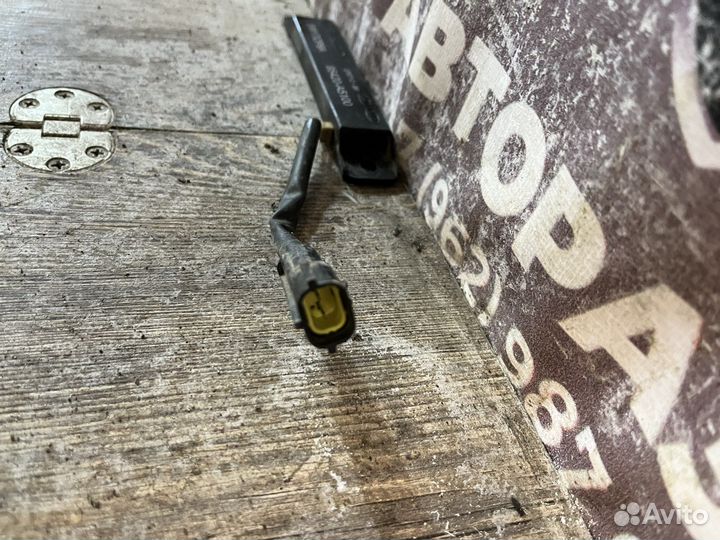 Антена смарт ключ Kia quoris 3.8