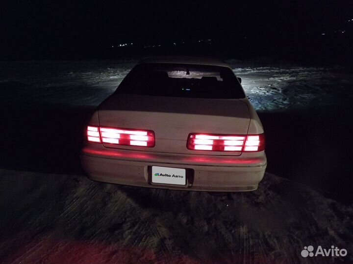 Toyota Mark II 2.0 AT, 1997, 260 000 км