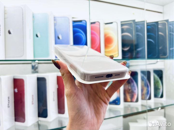 Чехол на iPhone 14 Pro Max, светло-серый