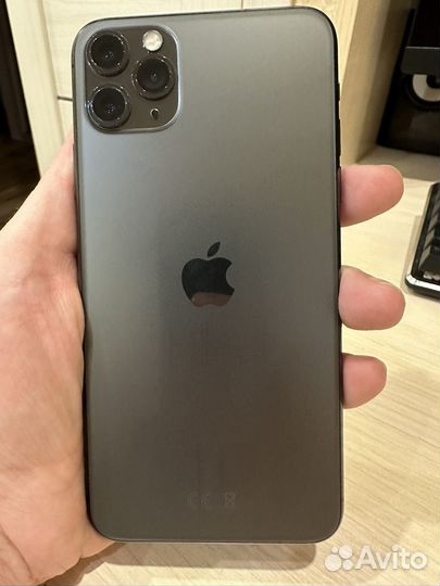 iPhone 11 Pro Max, 64 ГБ