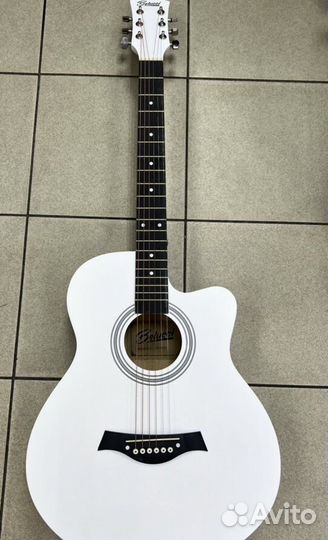 Акустическая гитара