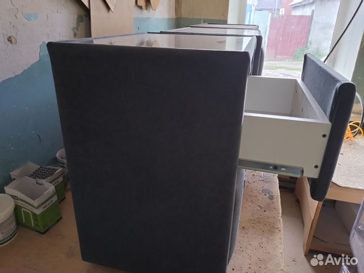 Прикроватная тумба мягкая