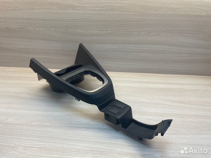 Облицовка тоннеля кпп LADA X-Ray