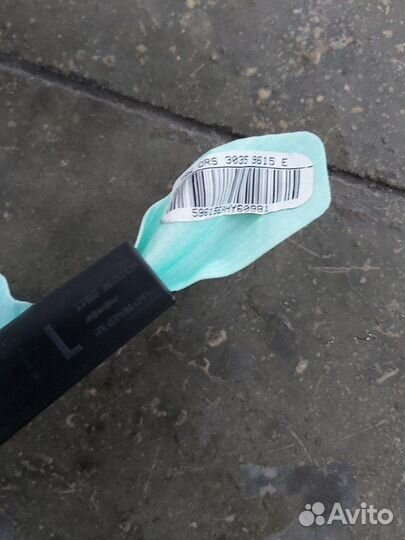 Шторка безопасности левая Mercedes S 500 4Matic