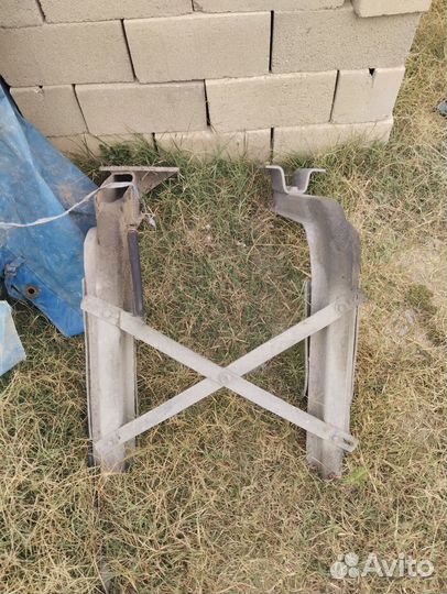 Топливный бак на man ф2000