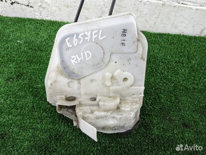 Замок двери передней левой Mazda 6 (GH) 2009