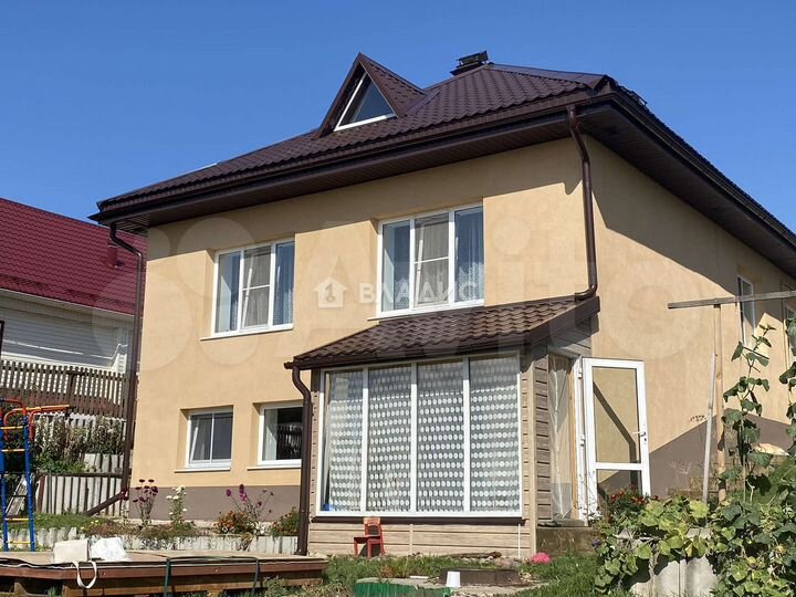 Дом 152 м² на участке 14 сот.