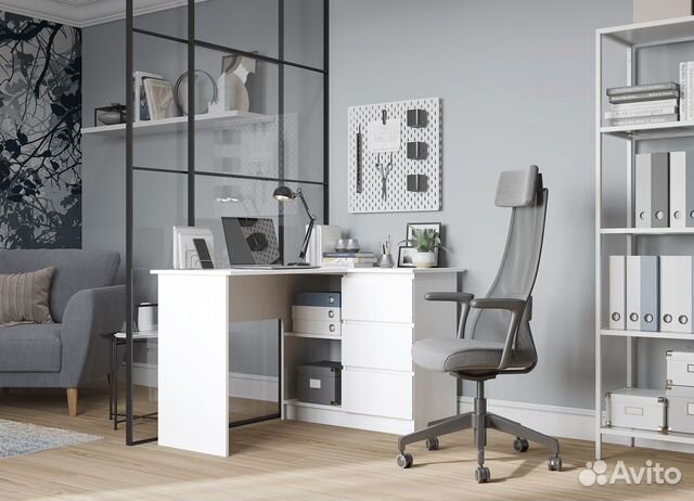 Стол угловой