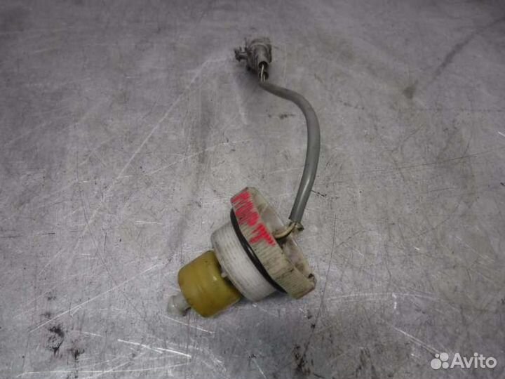 Датчик топливного фильтра Mitsubishi Pajero Sport