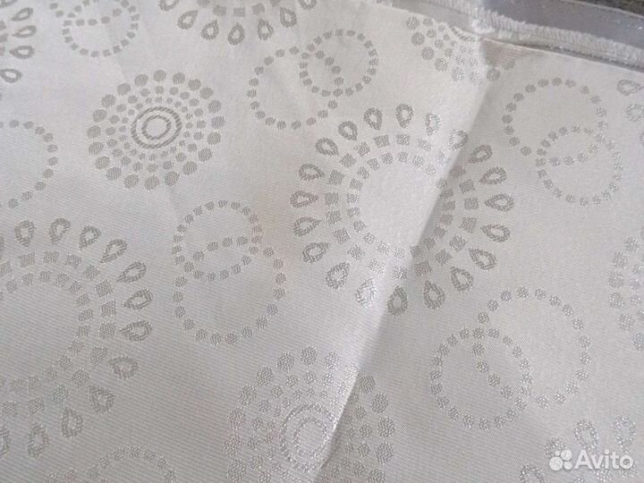 Скатерть на праздничный стол