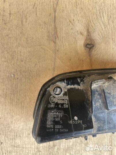 Указатель Поворота Левый На Брызговике Scania