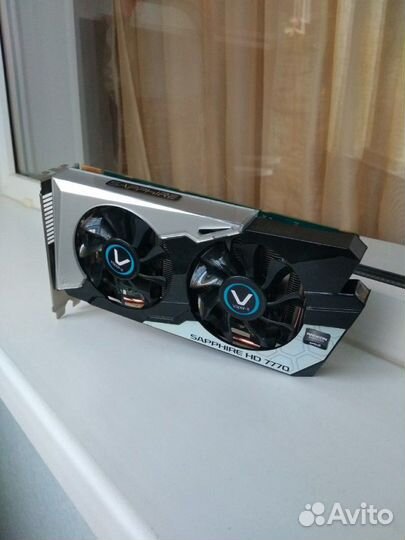 Видеокарта AMD Radeon HD7770 Vapor-X