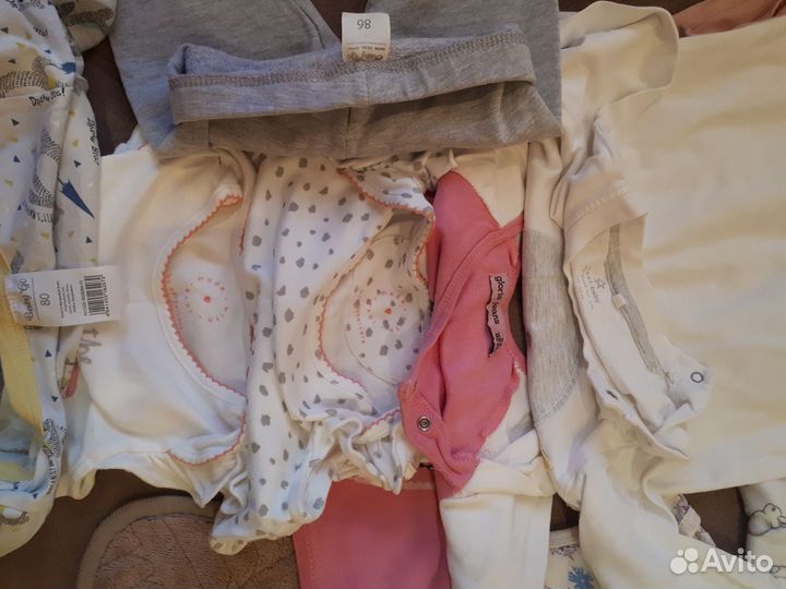 Вещи пакетом для девочки 80,86р