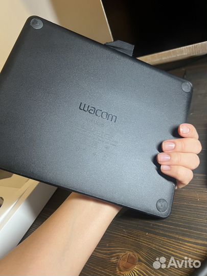 Планшет Wacom Intuos S, черный (сtl-4100K-N)