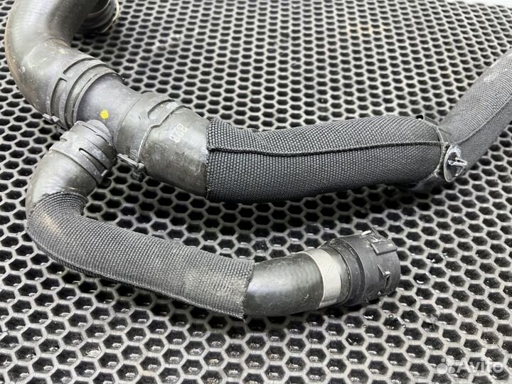 Патрубок системы охлаждения Audi A4 B8 A5 8T