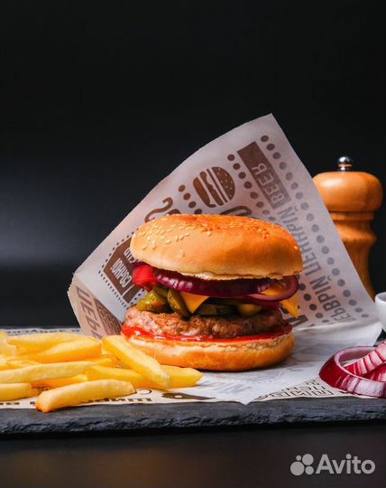 Бар-магазин с бургерами по франшизе BeerGarage