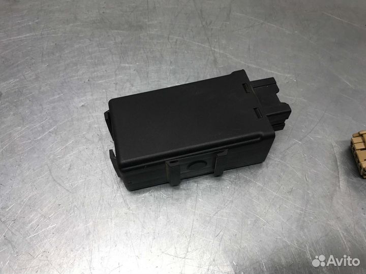 Блок управления замком Nissan Almera N15 1998 г.в