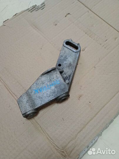 Кронштейн Pontiac Grand AM Понтиак гранд ам