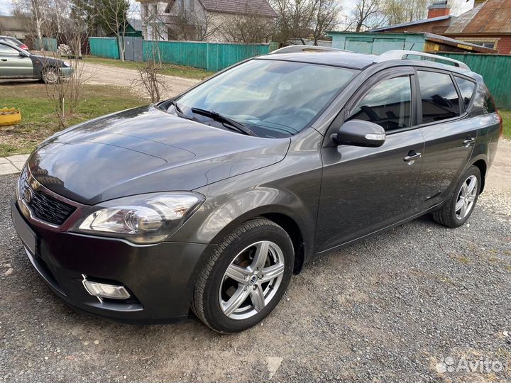 Kia Ceed 1.6 МТ, 2010, 320 000 км