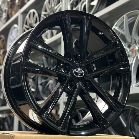 Литые диски Toyota 8×R18 5×114.3