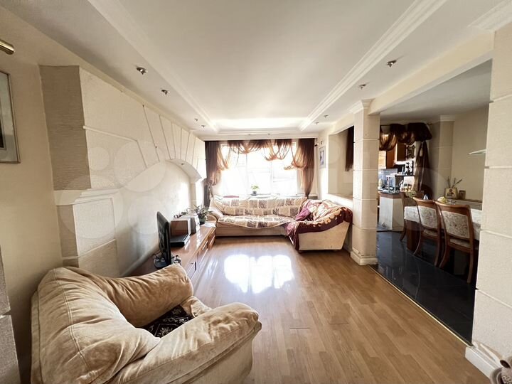 4-к. квартира, 85,3 м², 6/10 эт.