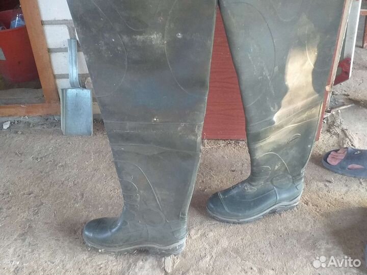 Болотные сапоги резиновые