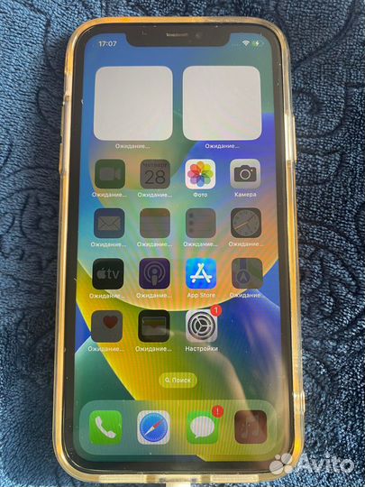 iPhone 11, 64 ГБ