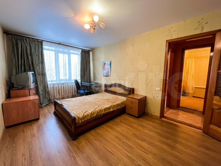 2-к. квартира, 76 м², 2/9 эт.