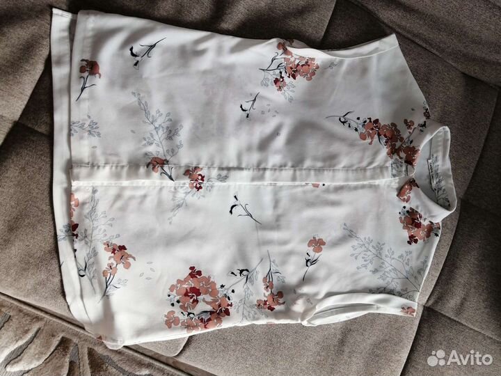 Вещи женские 46