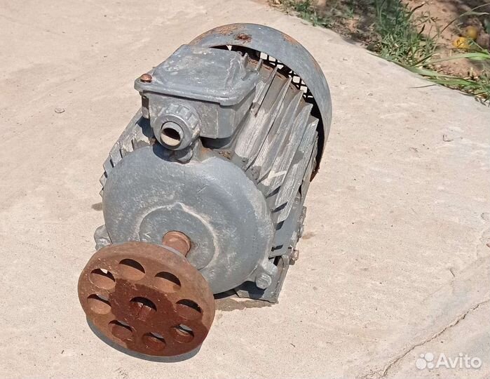 Электродвигатель асинхронный 220/380V, 3 kW