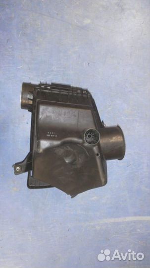 Корпус воздушного фильтра BMW 5-серия E60/E61