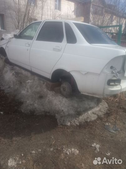Запчасти от приора