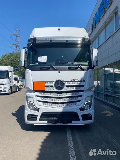 Mercedes-Benz Actros, 2022