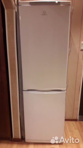 Холодильник Indesit SB200