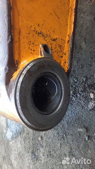 Рукоять экскаватора Hyundai R290LC-7