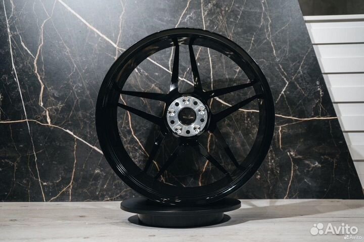 Кованные диски R22 Audi S7