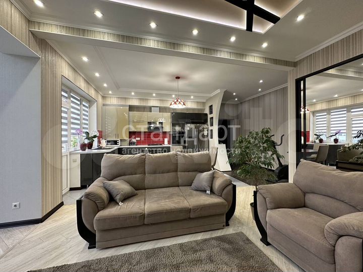 2-к. квартира, 64,3 м², 3/4 эт.