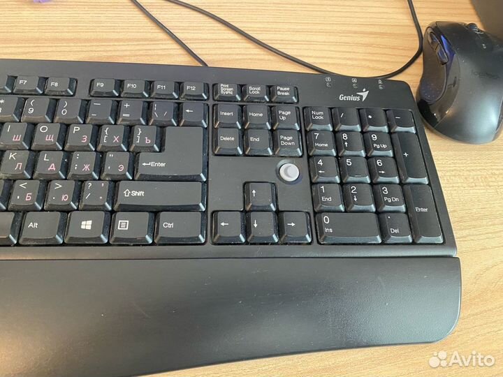 Клавиатура Genius K639